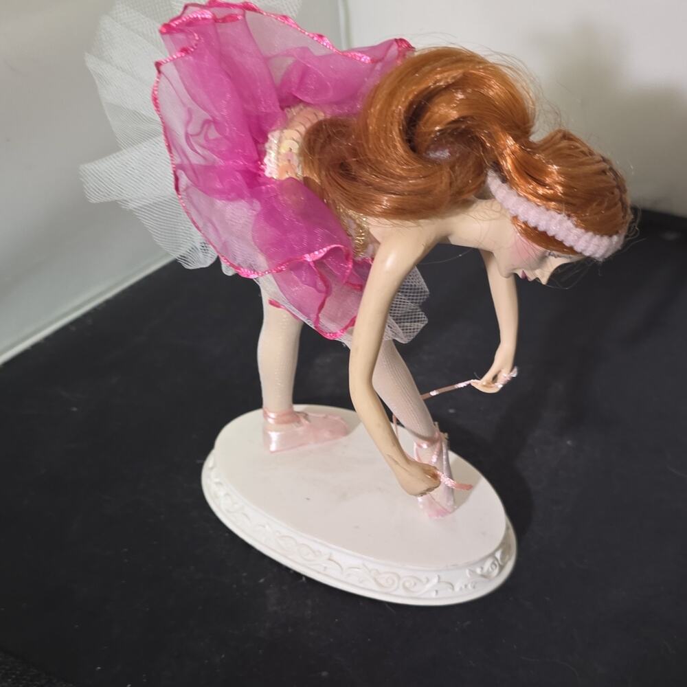 Pink & White Ballerina Figurine Matte Finish Fabric 3D Effect Unboxed